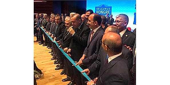 Cumhurbaşkanı Erdoğan Selçuklu Kongre Merkezini Açtı
